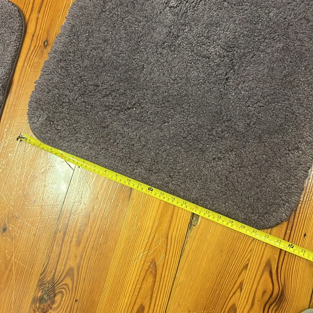 Bath Mats (2) in Purple, EUC